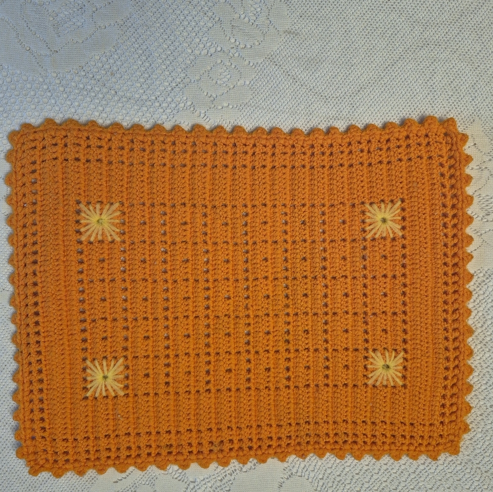 Vibrant Orange Crochet Place Mat Set (5 Plus 1 Oval One)
